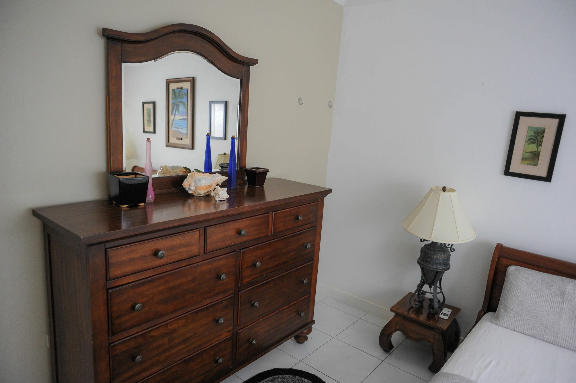 Country Club Mangowalk Townhouse Hotel
