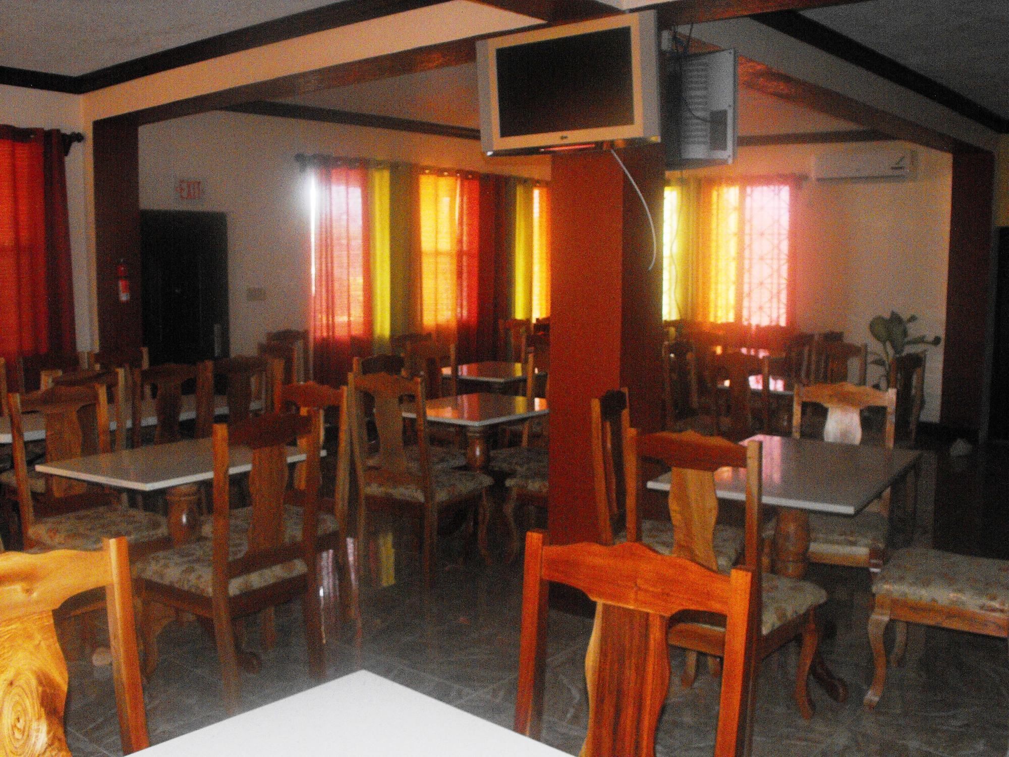 Hotel Tropik Leadonna Montego Bay
