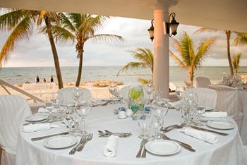 Hotel Half Moon Royal 4*