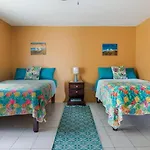Yanceylargo Estate - Newly Renovated 7Br Beautiful Two-Story W Gorgeous Mountain View Villa