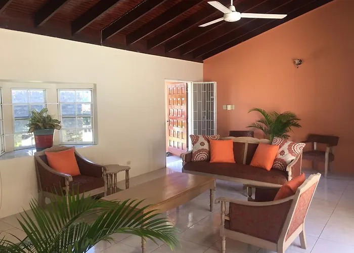 La Casa Feliz