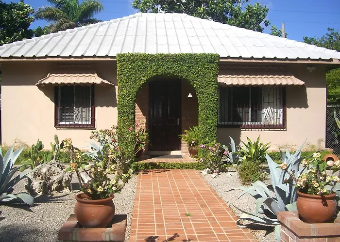 Chatham Cottage