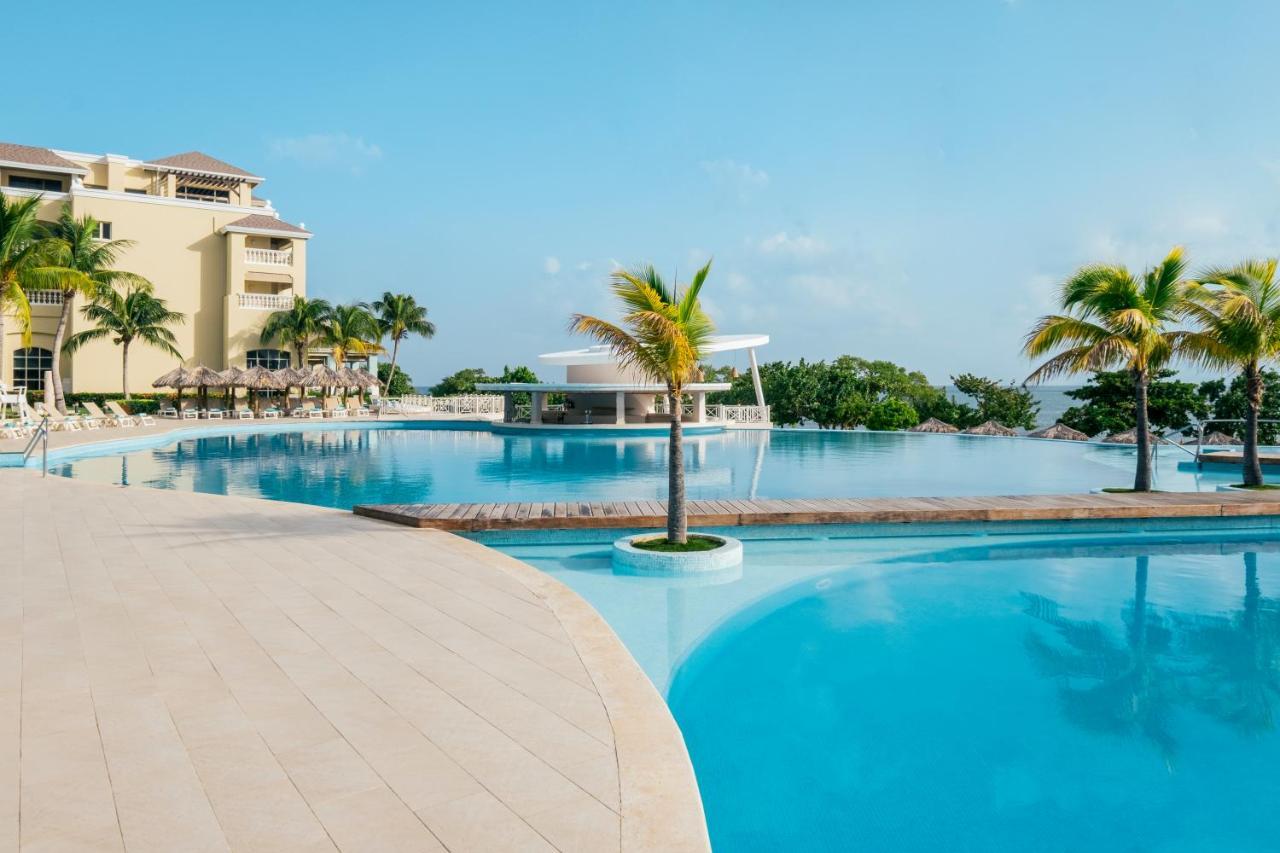 Iberostar Waves Rose Hall 5*