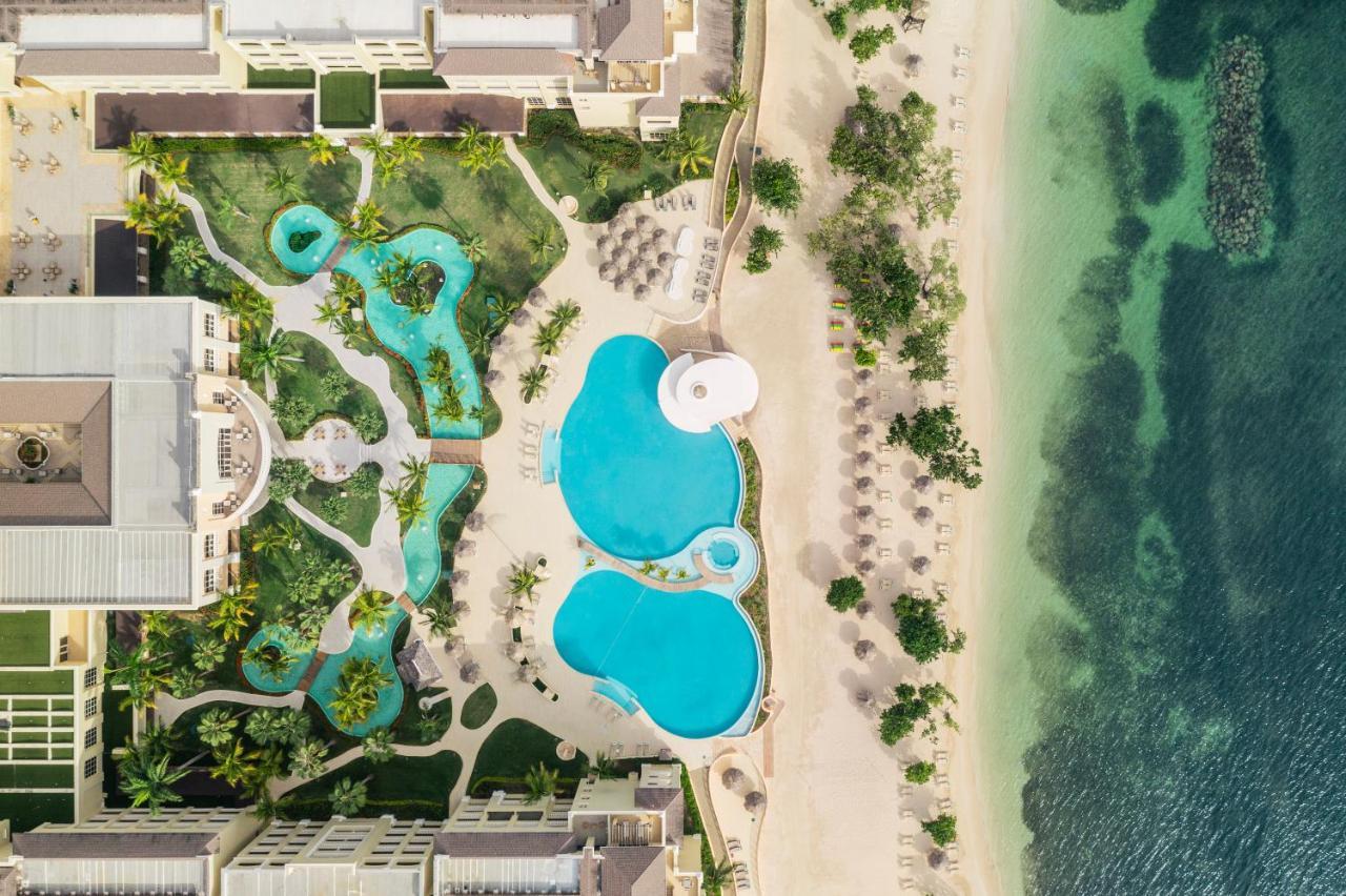 Iberostar Waves Rose Hall