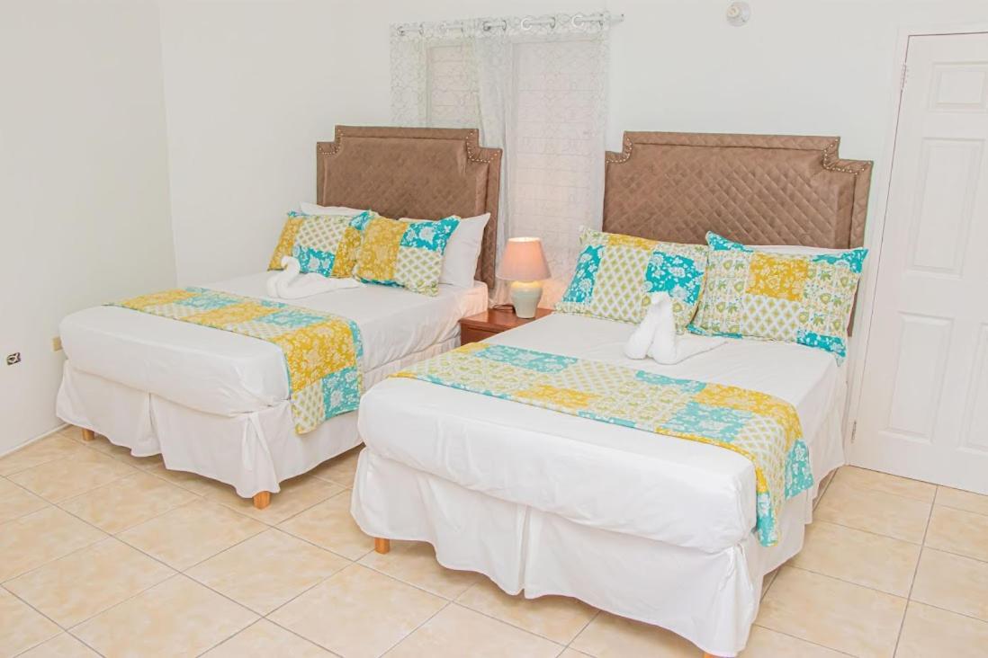 Villa Chateau De La Rose Montego Bay