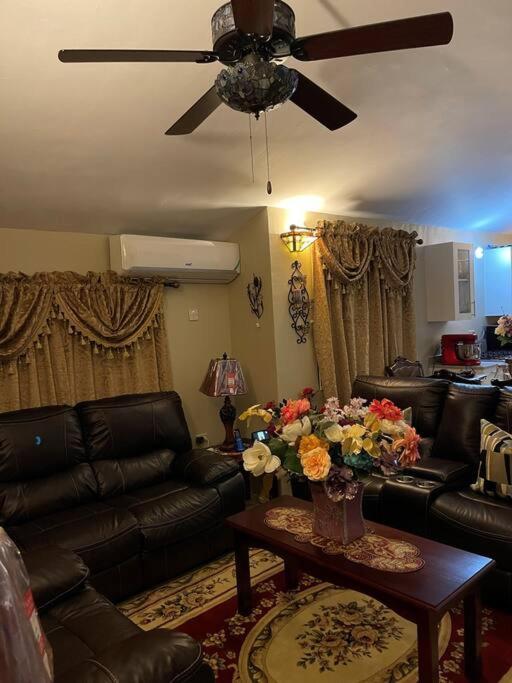 Holiday home Cheerful 2bedroom 1bath, Wifi, Air Conditioning