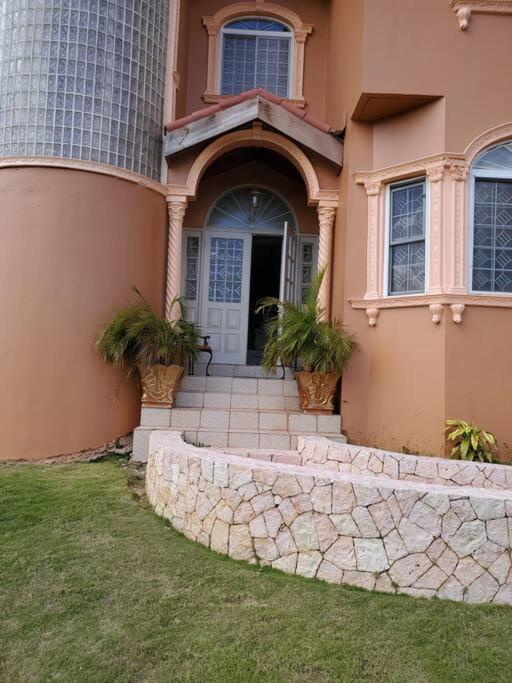 Prestige At Westgate Hills-4 Bedrooms With Dry Bar
