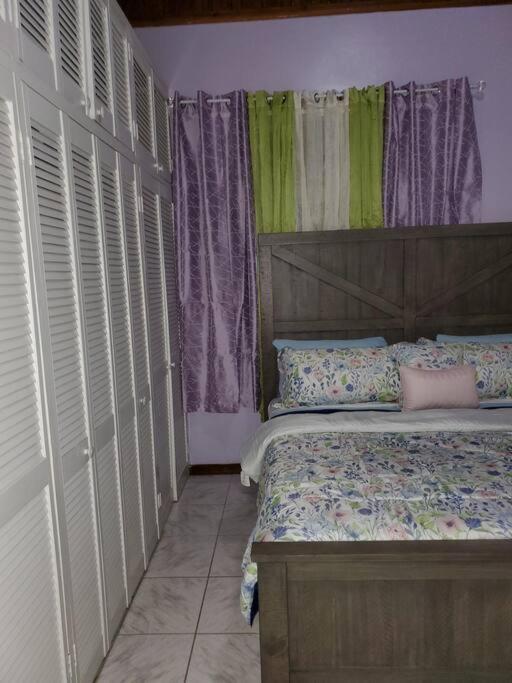 Villa Prestige At Westgate Hills-4 Bedrooms With Dry Bar Montego Bay