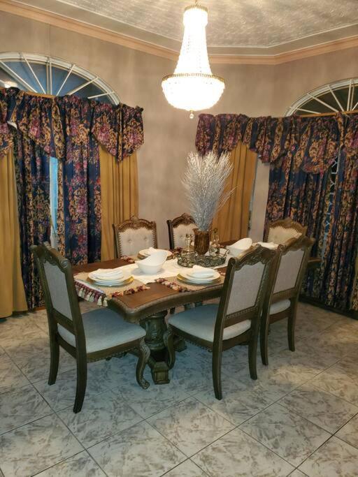 Prestige At Westgate Hills-4 Bedrooms With Dry Bar * Montego Bay