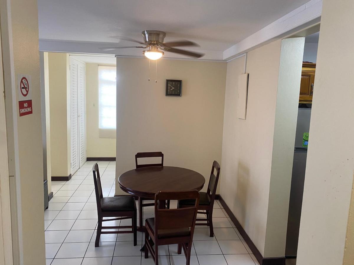 Apartment A19 Sea Castles Ocean View