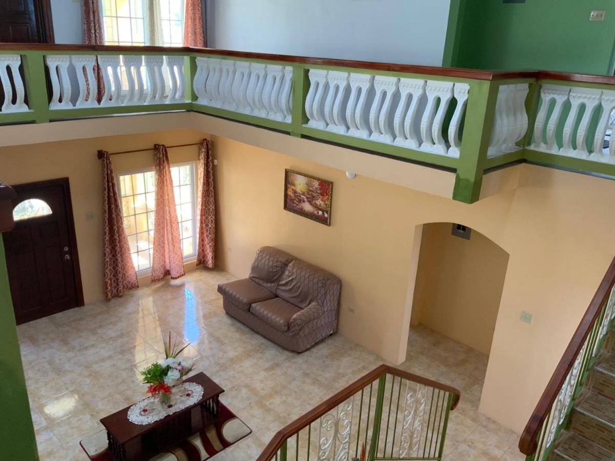 Poinciana House Casa de férias *