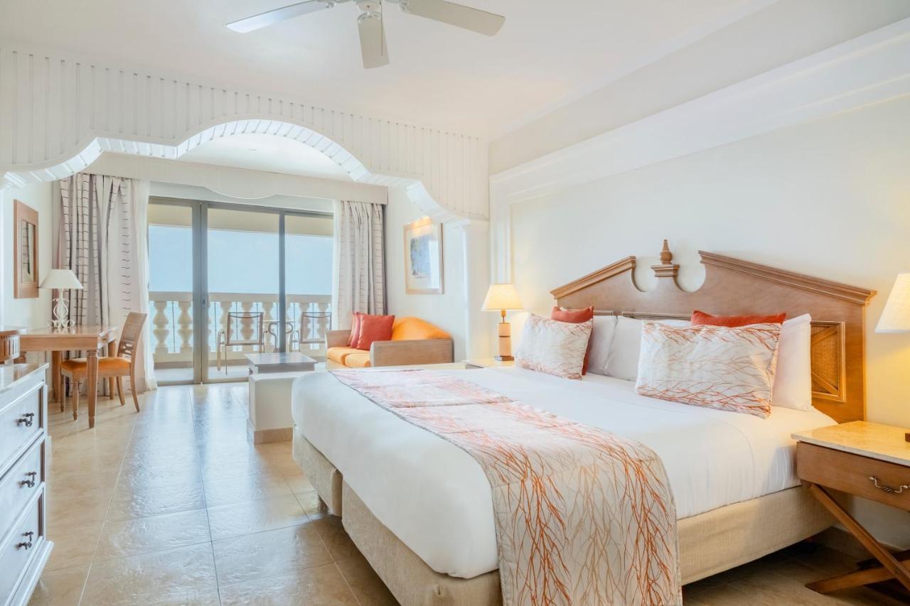 Resort Iberostar Waves Rose Hall Montego Bay