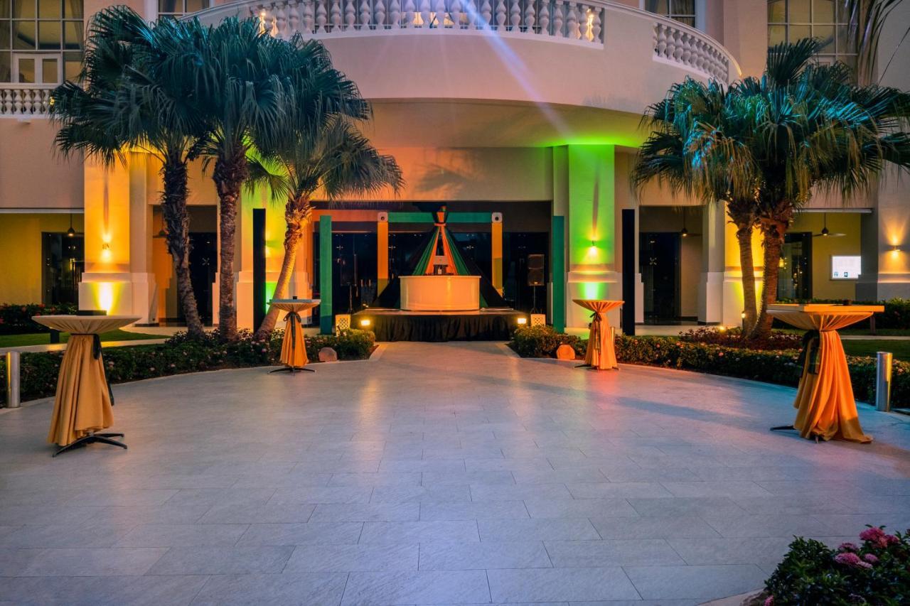 Resort Iberostar Waves Rose Hall 5*