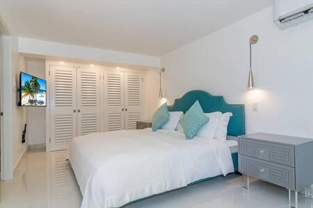 Villa Hospitality Expert Nianna Eden - 7br Pools *
