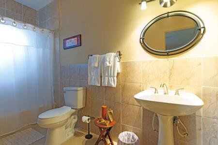 Hospitality Expert Stonehenge - 5br Mansion