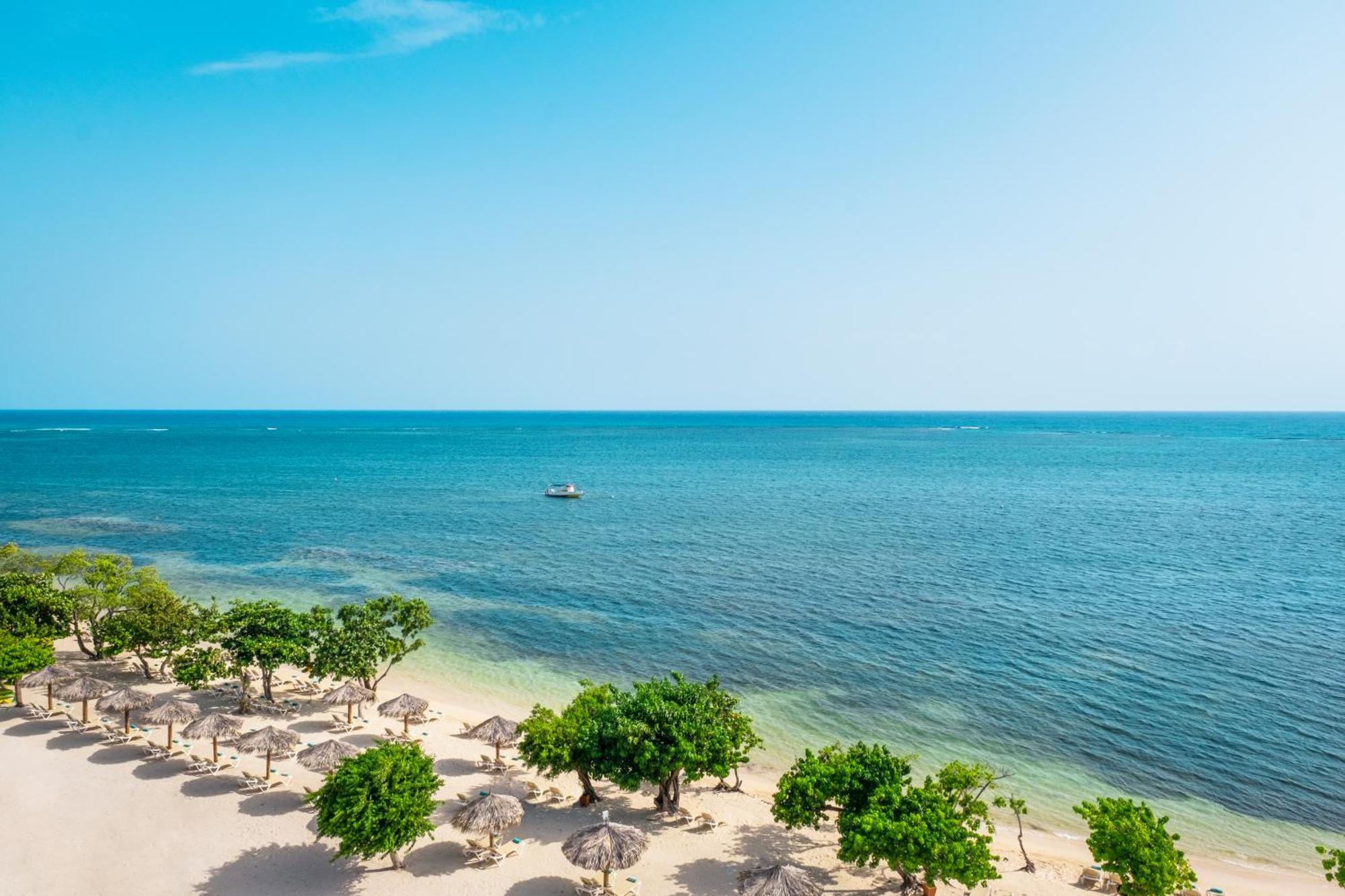 Resort Iberostar Waves Rose Hall 5*