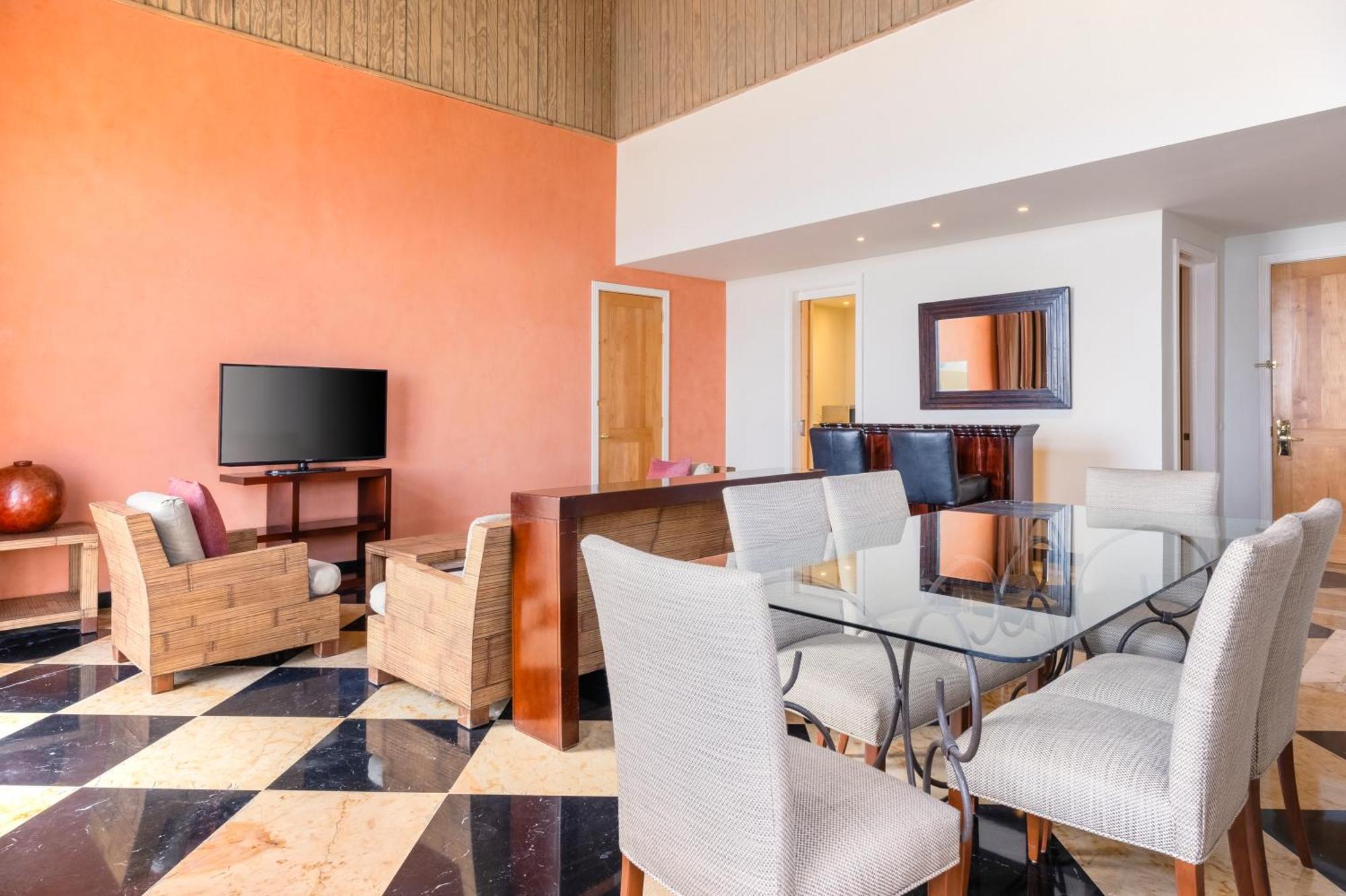 Iberostar Waves Rose Hall Resort Montego Bay