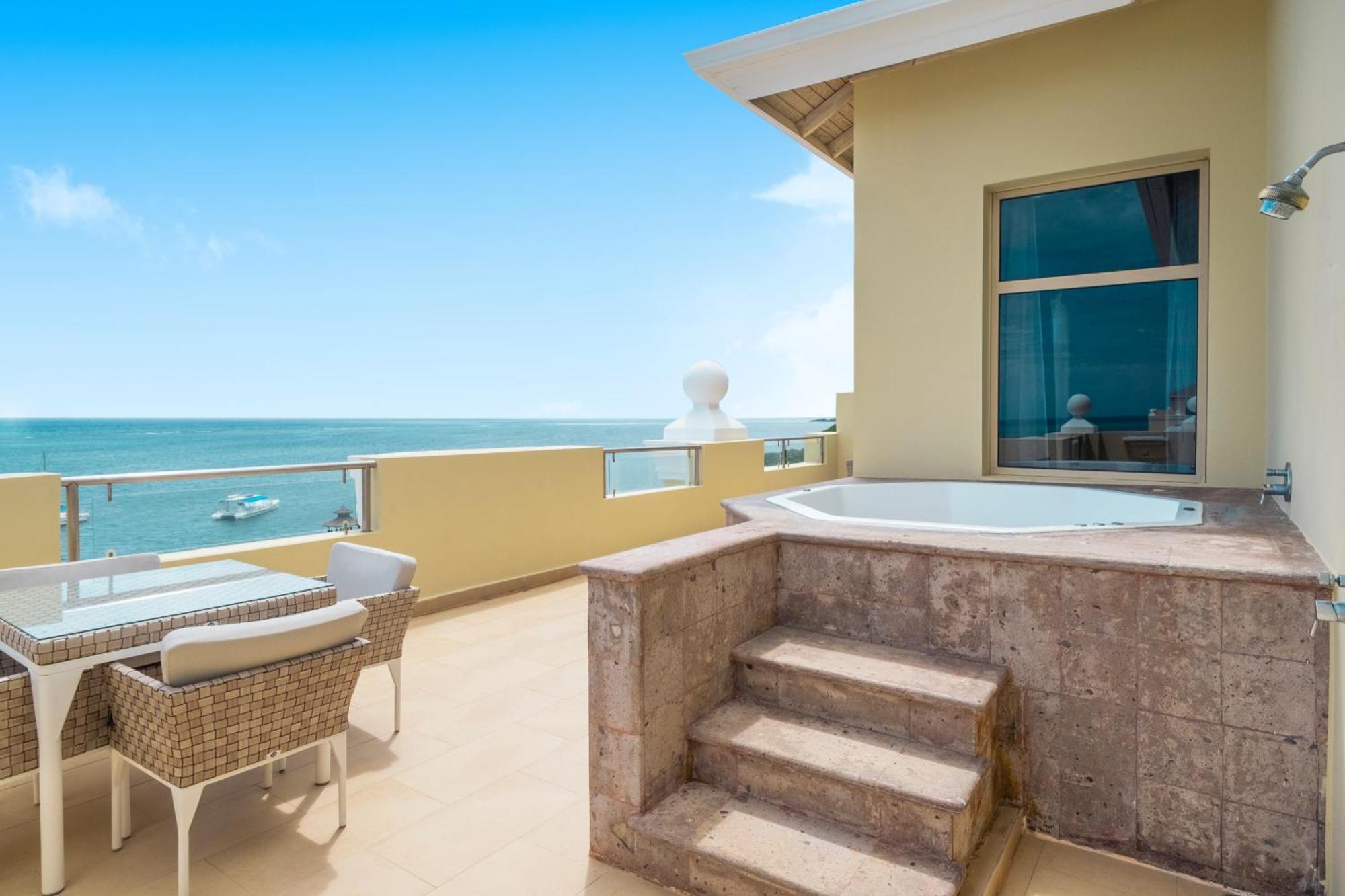 Resort Iberostar Waves Rose Hall Montego Bay