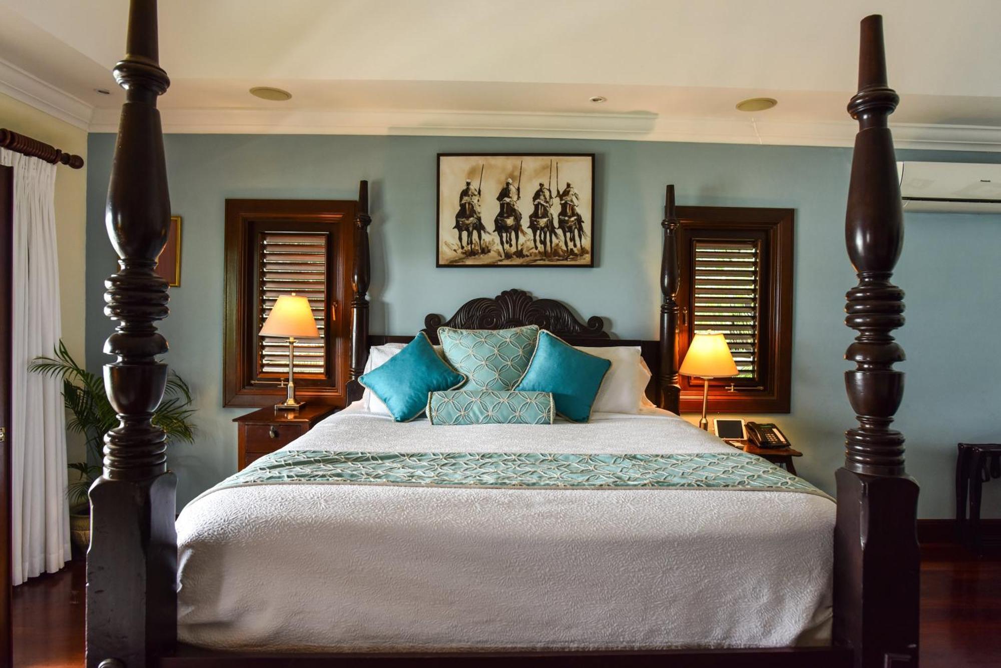 Villa Afimi House 4br Beachfront *