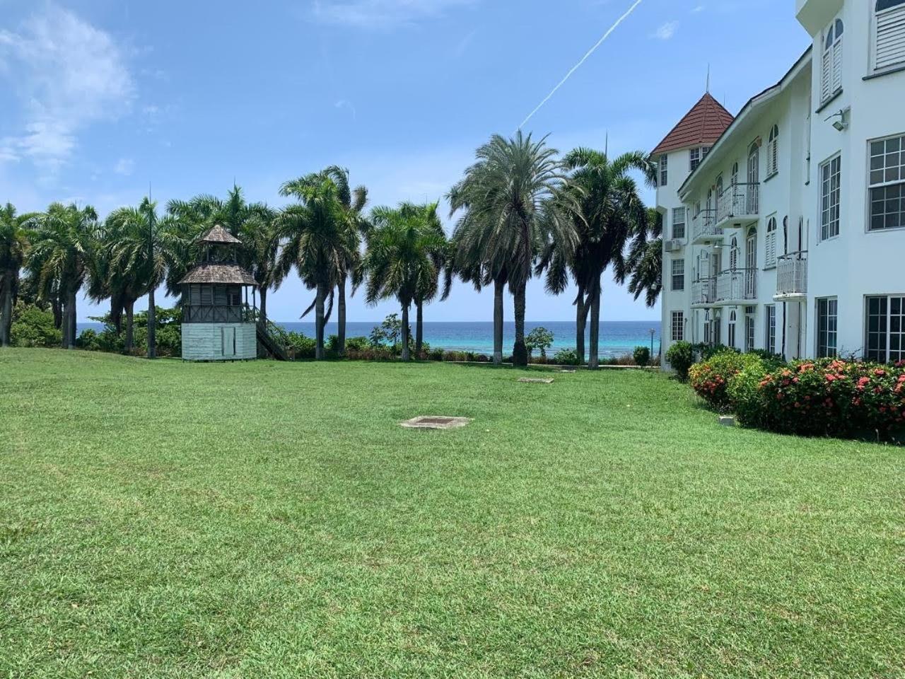 Jamrock Place Apartment
