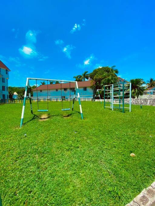 Seaside Loft With Pool, Sea Castles, *