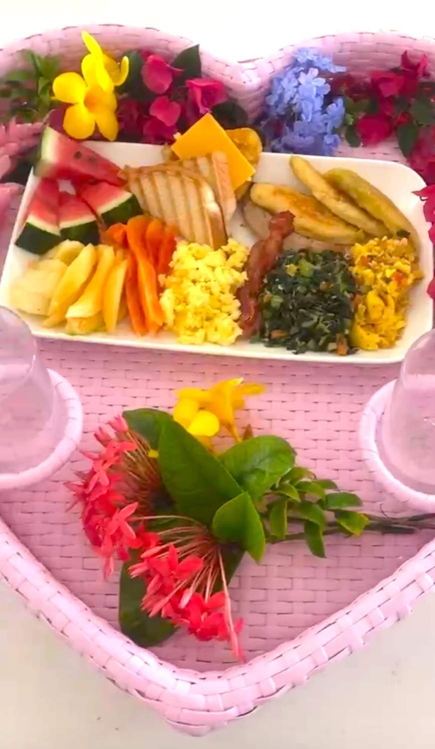 Inn Hospitality Expert Greens 2br Pool Montego Bay