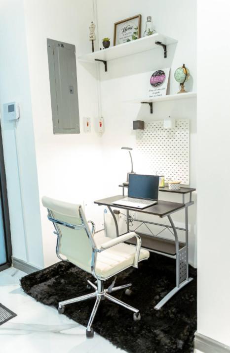 Chic And Cozy 2br With Pool -ironshore, * Montego Bay