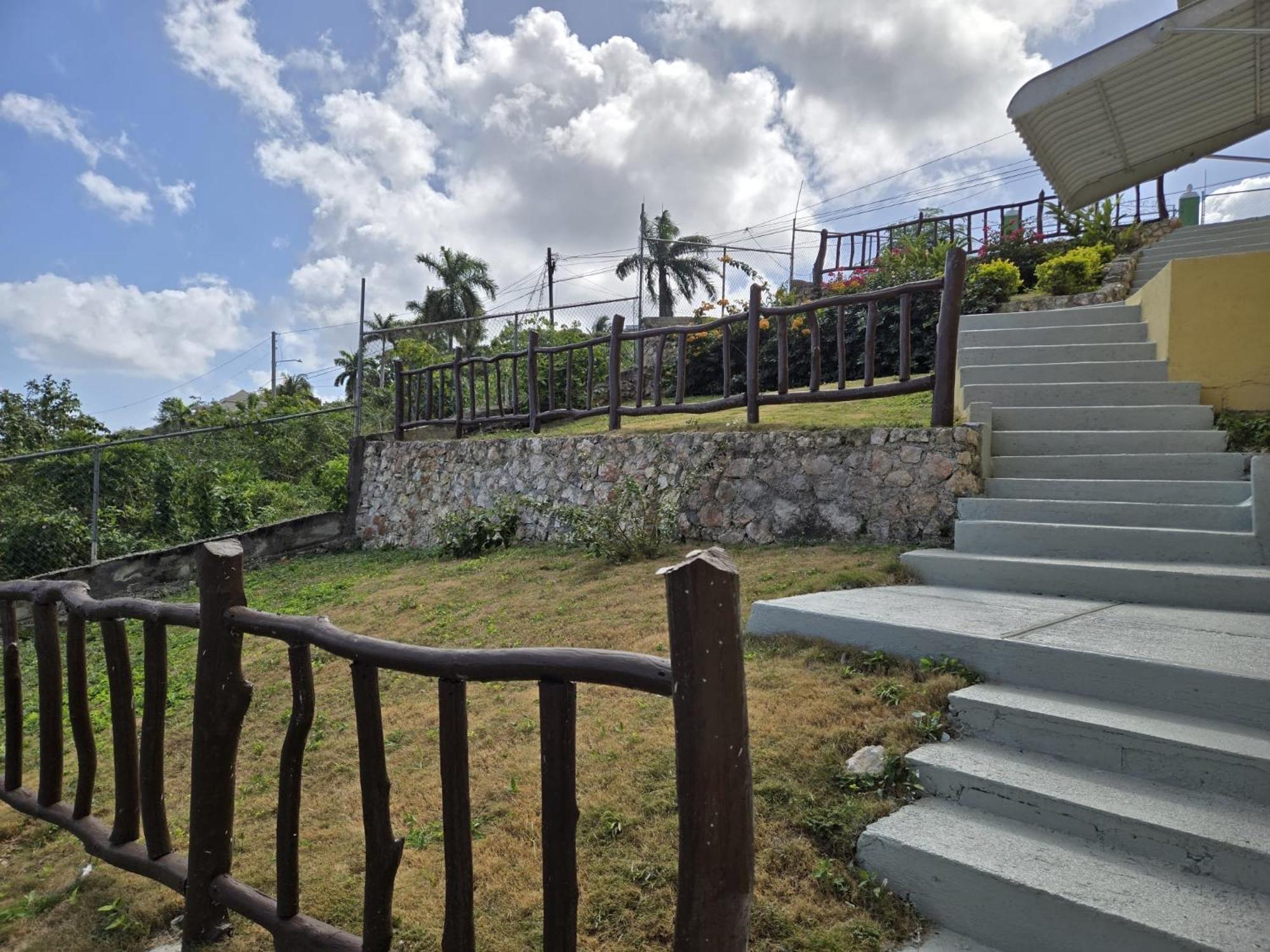 Poinciana House Casa de férias
