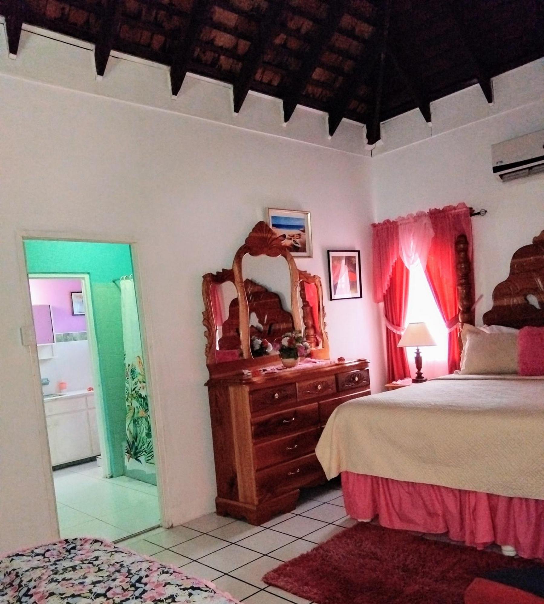Casa de hóspedes 237 Bratton Avenue *