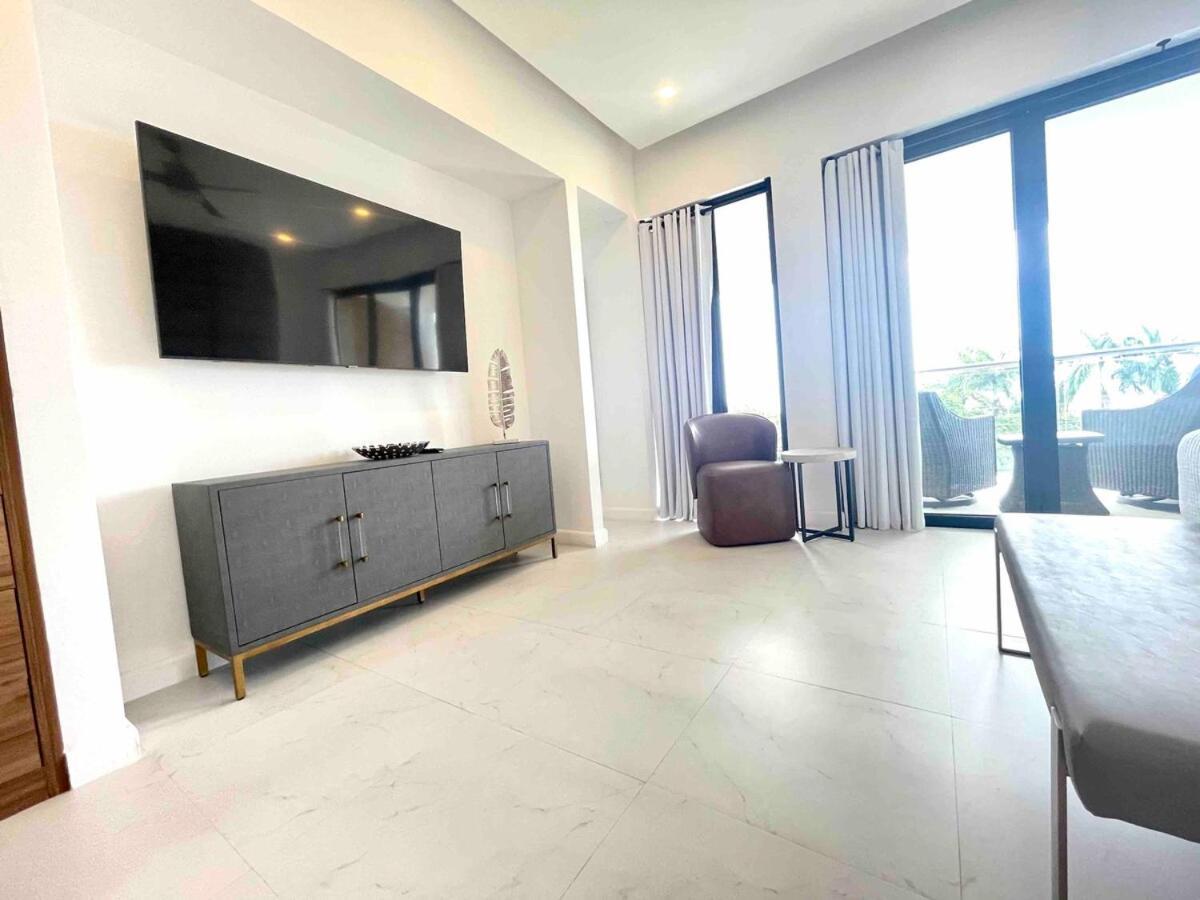 Nh Paradise Montego Bay