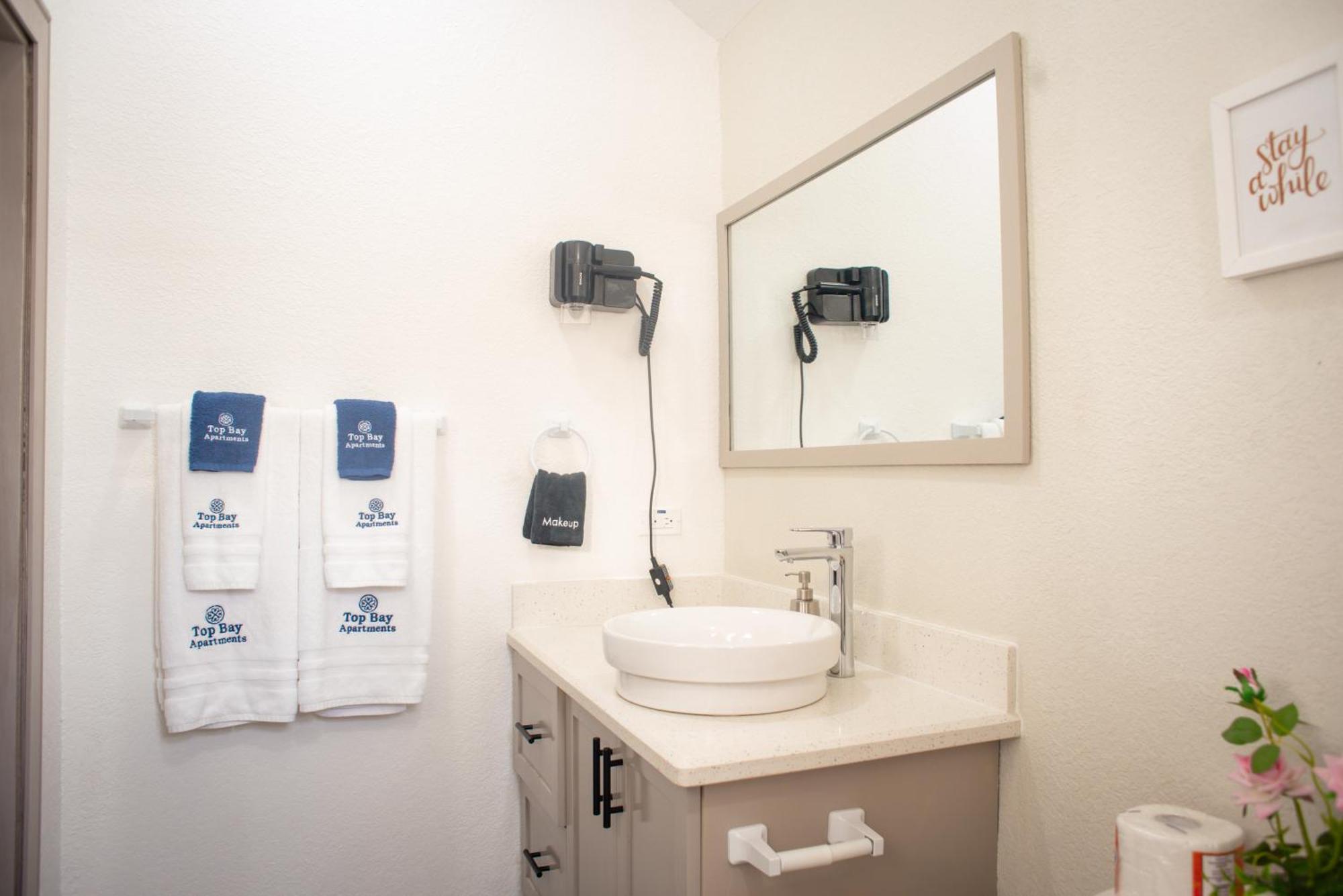 Bay - 5 Units Apartment Montego Bay