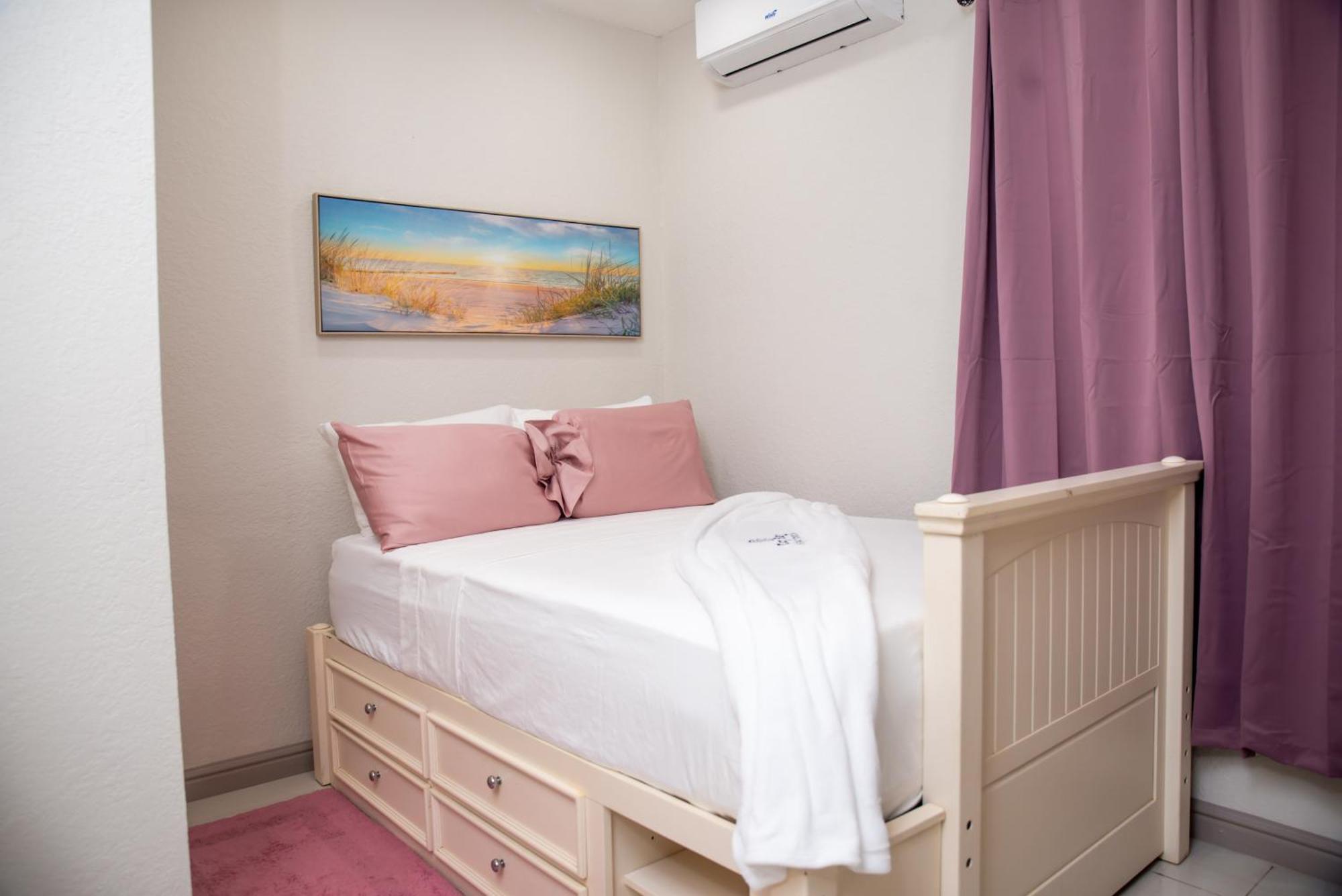 Bay - 5 Units Montego Bay