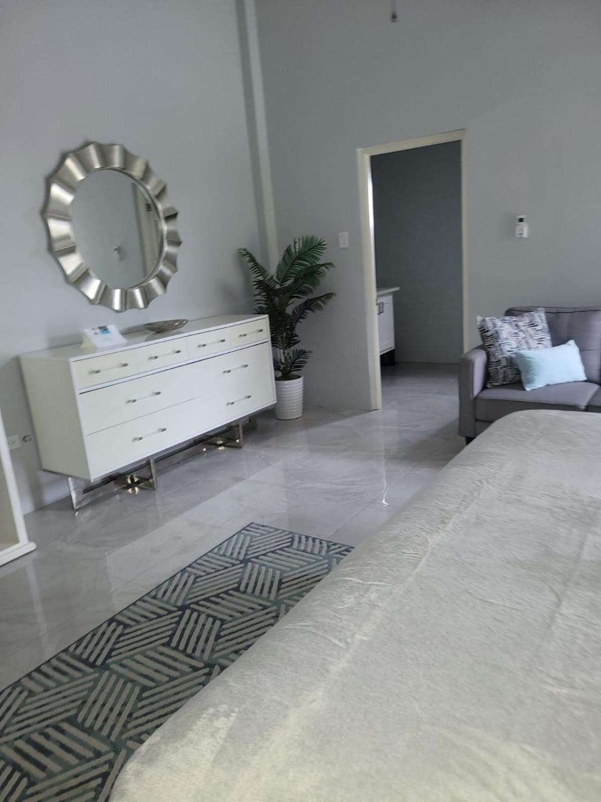 Oceanview Terrace *