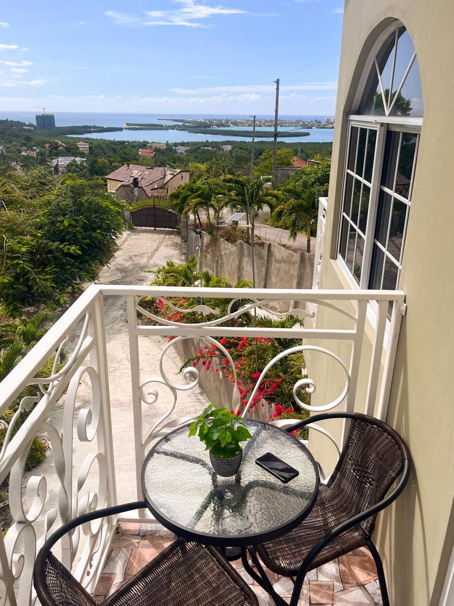 Guest house Lagoon View Estate