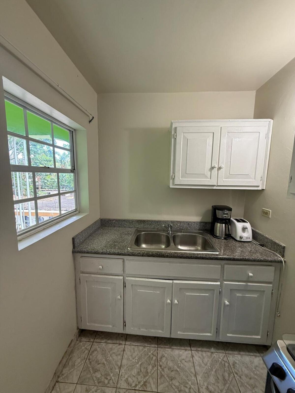 Eden Cove Apartment