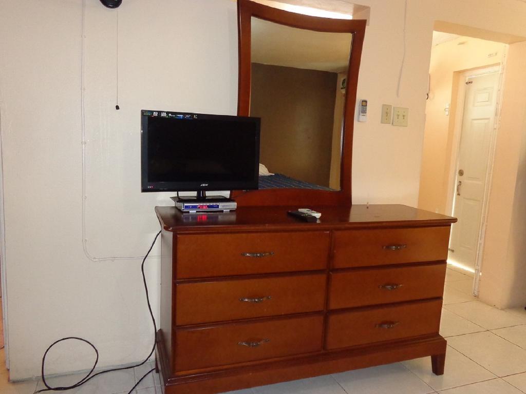 Bethel Court 2*