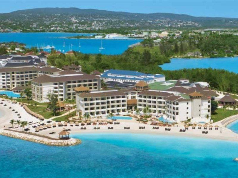 Secrets Wild Orchid Adults Only Resort 5*