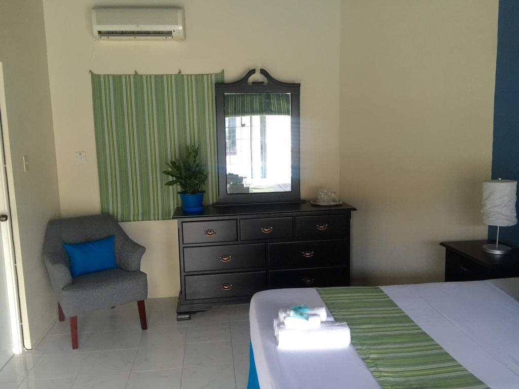Guest house La Casa Feliz 3*