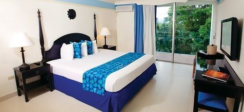 Sunscape Cove And