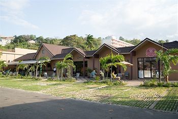 Donway, A Jamaican Style Village Montego Bay