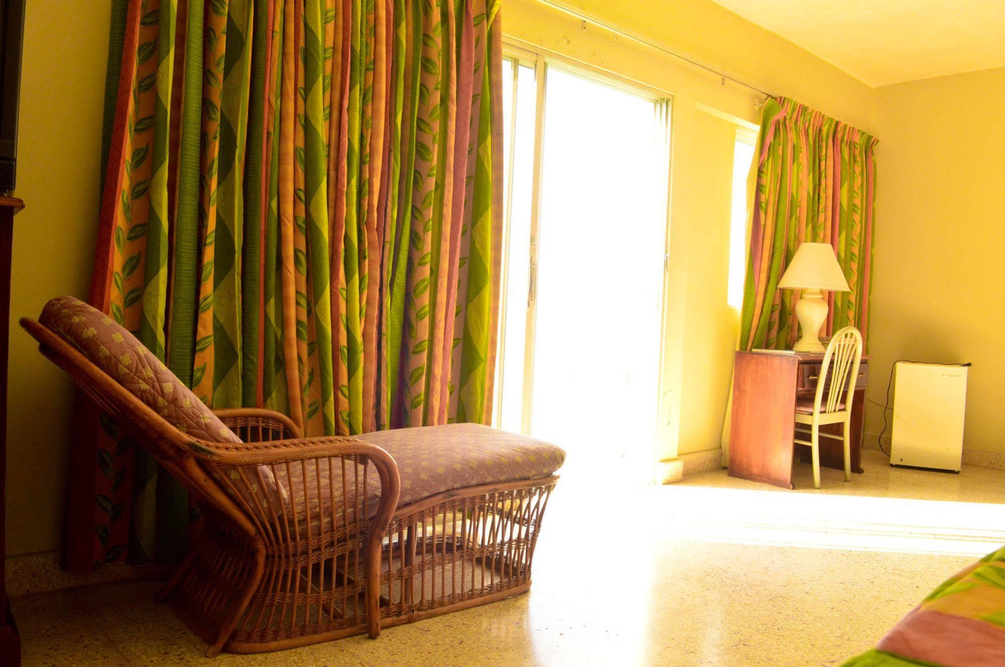 Hotel Sahara De La