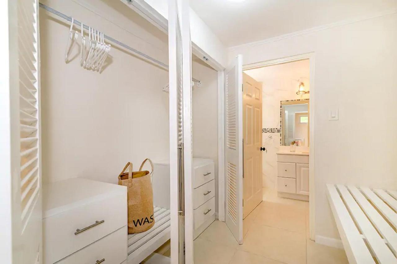New 3-bed On Hip Strip, Access, Sleeps 8 * Montego Bay