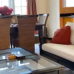 Free Airport Pickup 5 Minutes From Airport And Beach