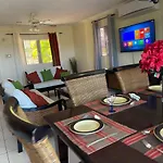 Free Airport Pickup 5 Minutes From Airport And Beach