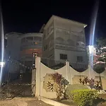 Skyline Suites Villa And Spa