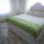 Kenwood Villa Suites