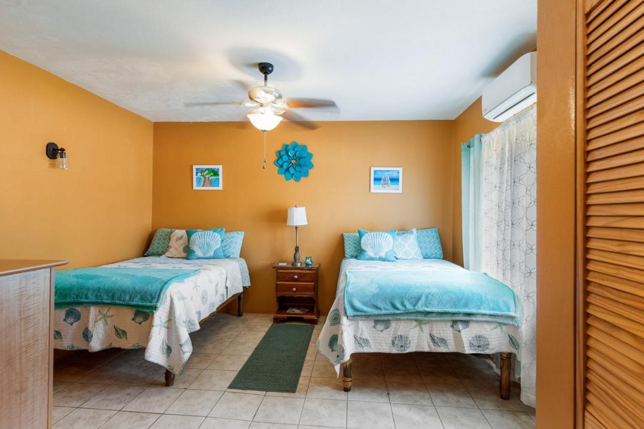 Villa Yanceylargoestate 2br With Mountain Views *