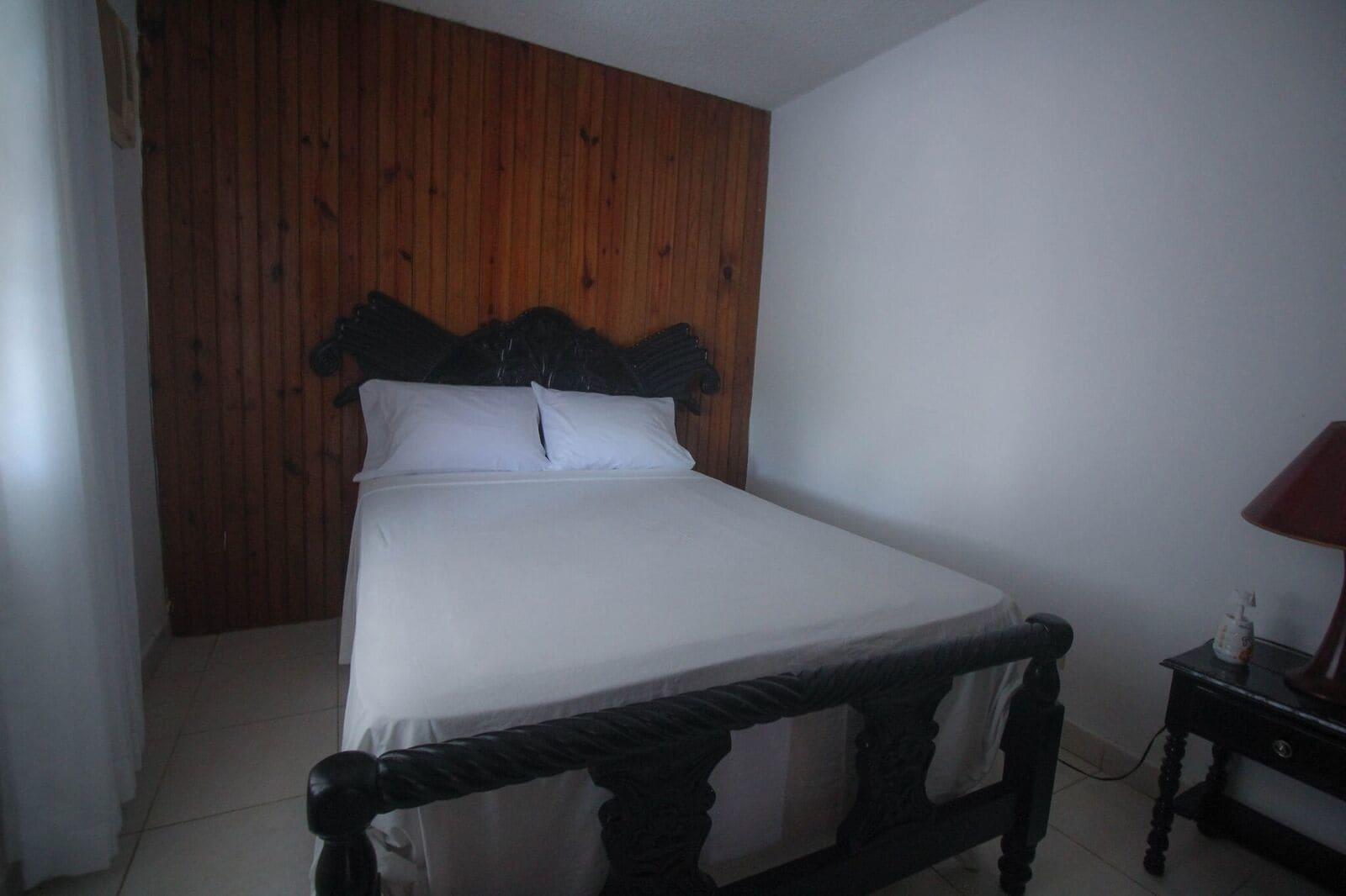 Kenwood * Montego Bay
