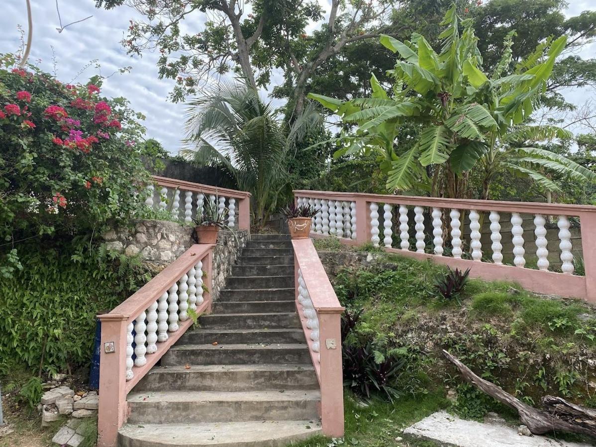 Yanceylargoestate 2br With Mountain Views Villa *