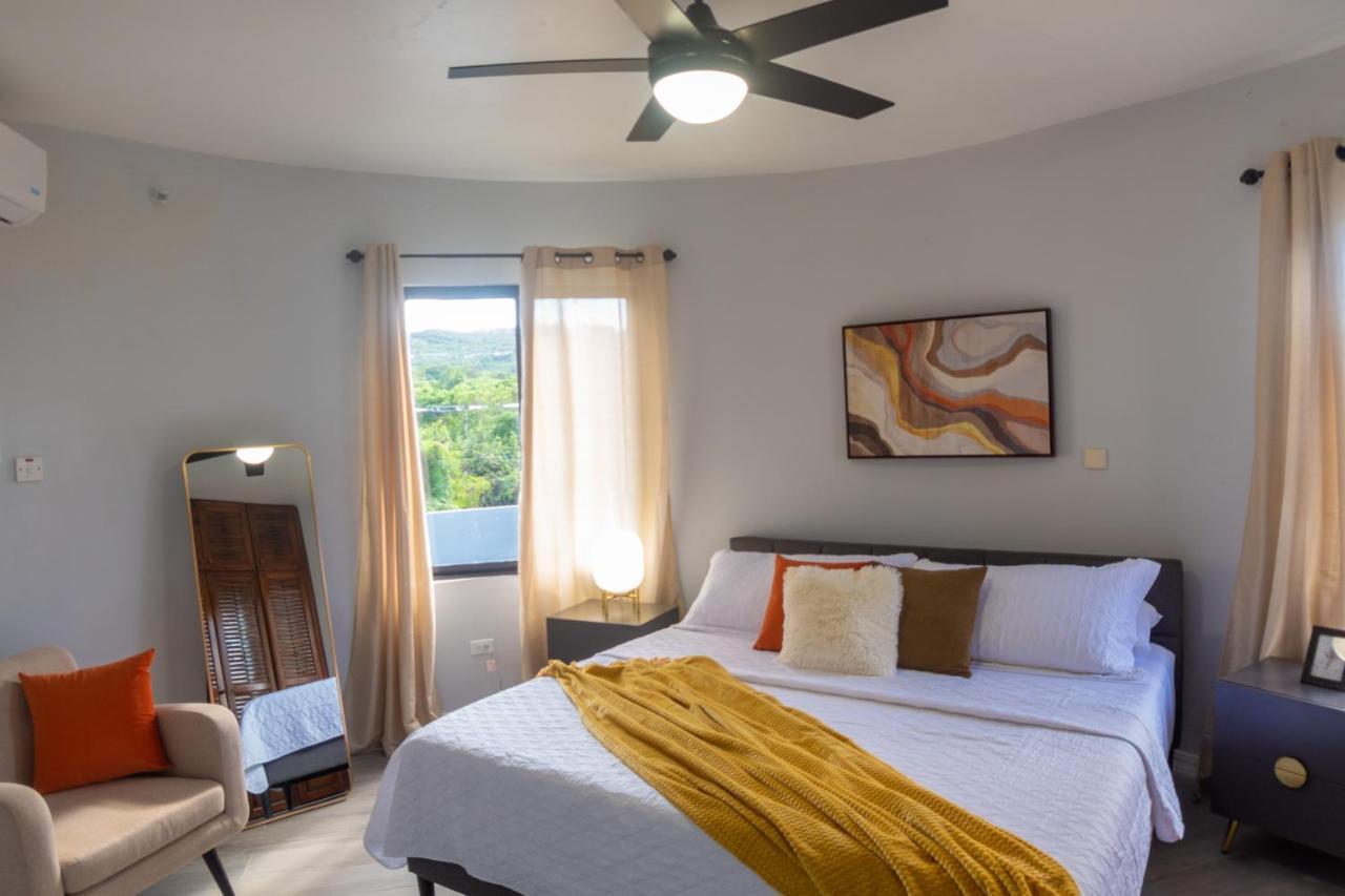 Pinnacle View Estate Apartment